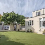 Spacious Home In Cape Town Rondebosch
