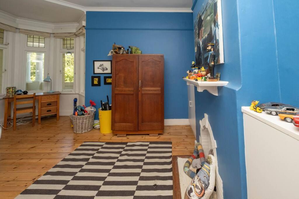 Spacious In Rondebosch Holiday home