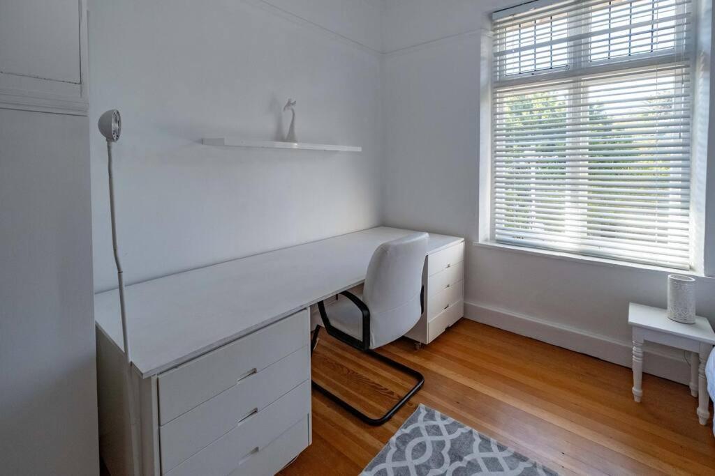 Spacious In Rondebosch Holiday home