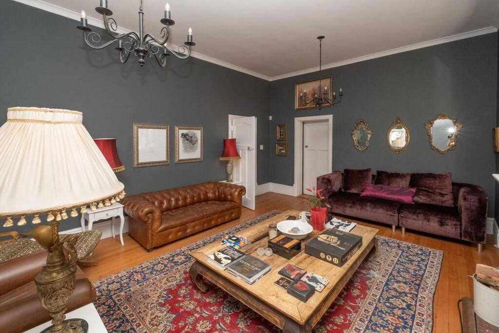 Spacious In Rondebosch Cape Town