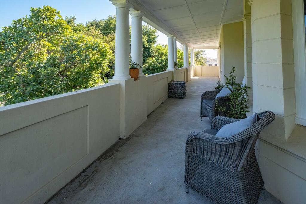 Spacious In Rondebosch