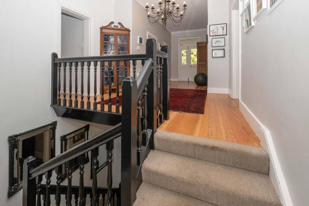 Spacious In Rondebosch